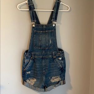 H&M denim shorts overalls